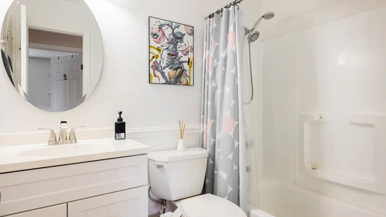 Photo of Bathroom in Morrison