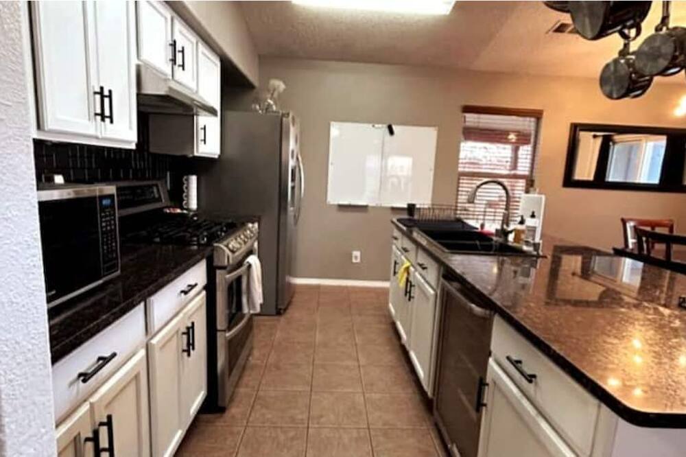Photo of Kitchen in Westgate Heights
