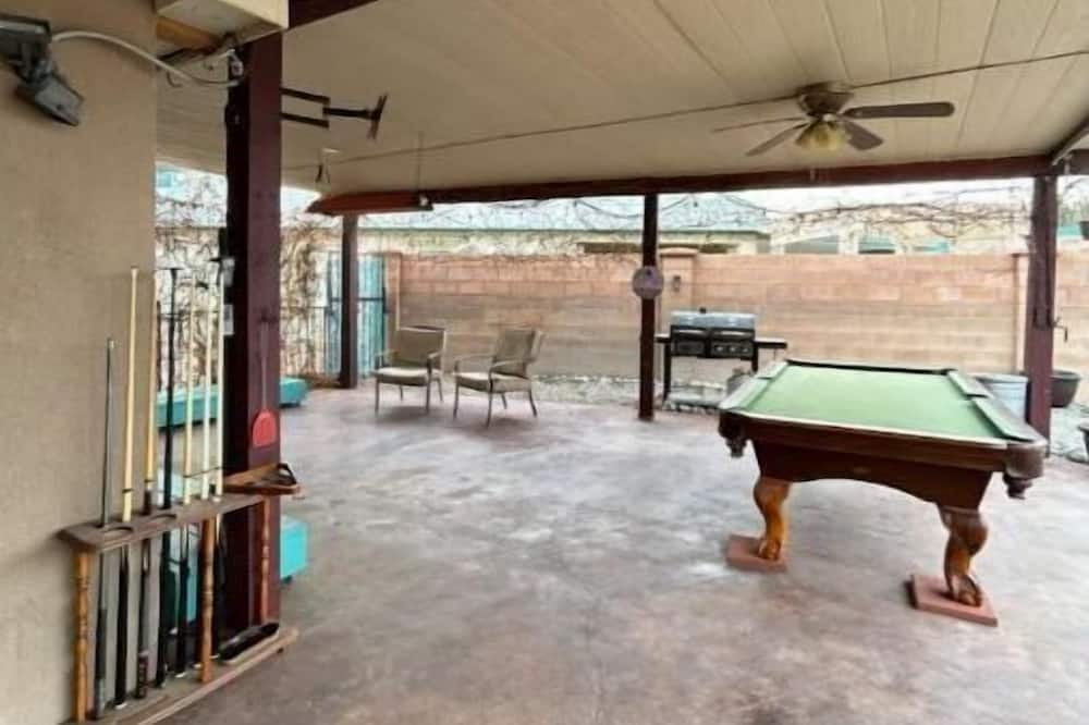 Photo of Outdoor in Westgate Heights