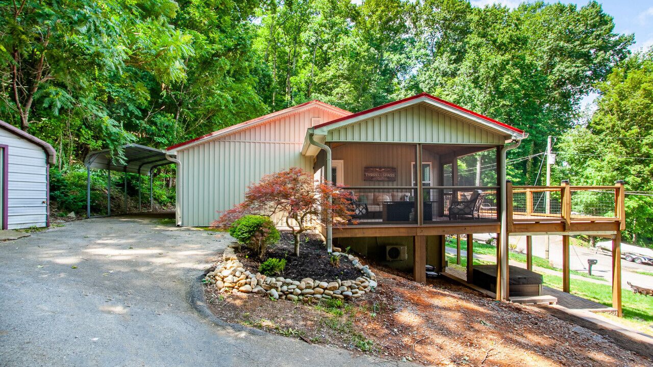 Photo of Outdoor in Lenoir City