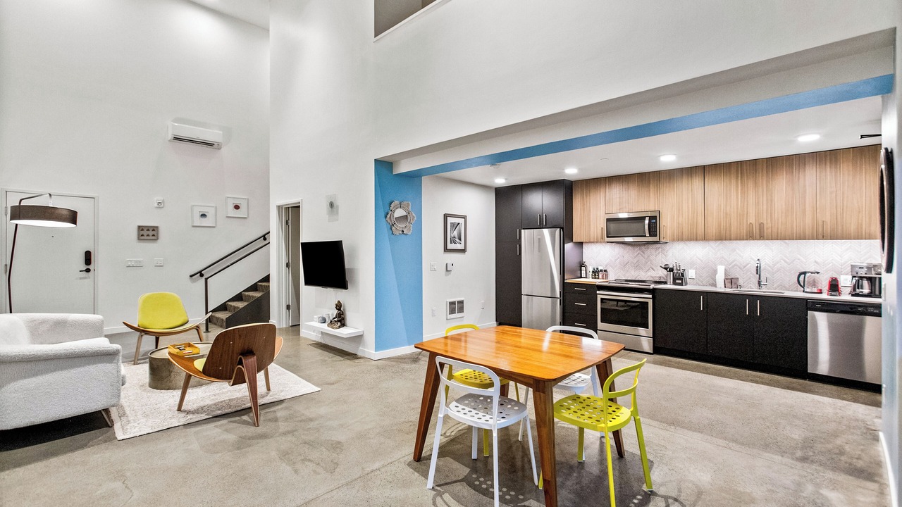 Photo of Bedroom in Downtown