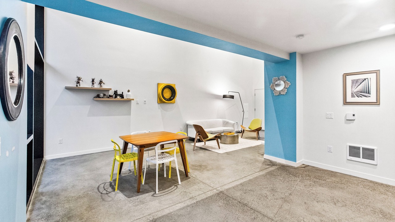 Photo of Bedroom in Downtown