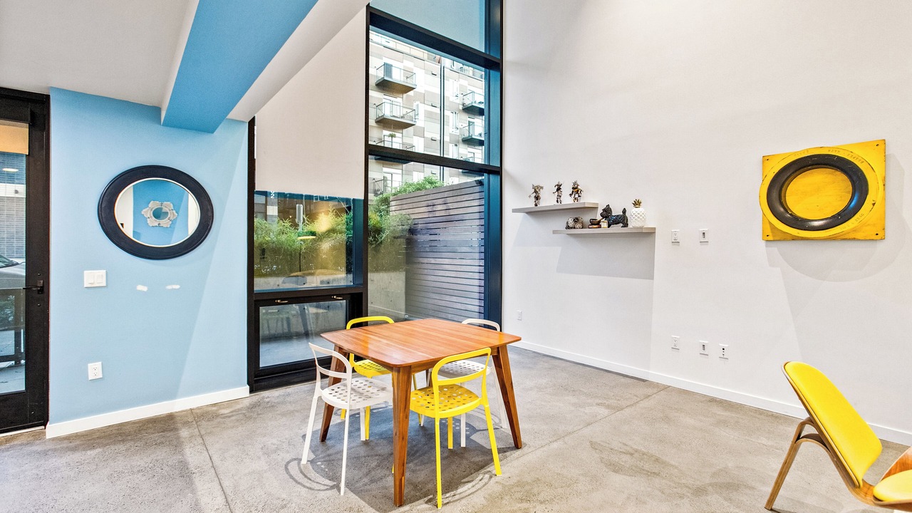Photo of Bedroom in Downtown