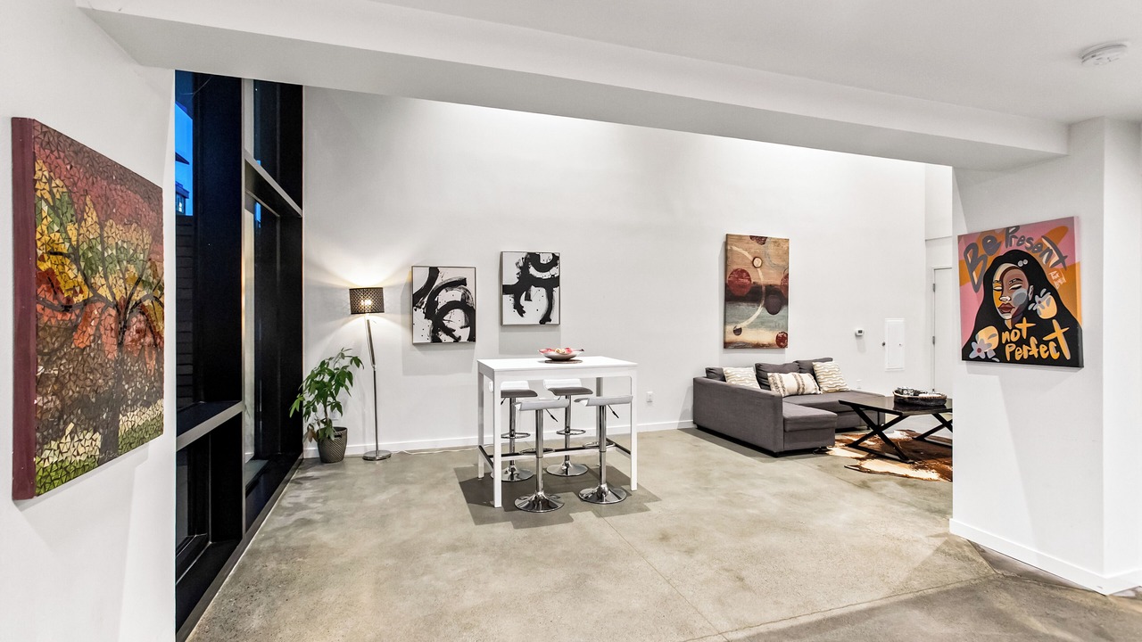 Photo of Bedroom in Downtown