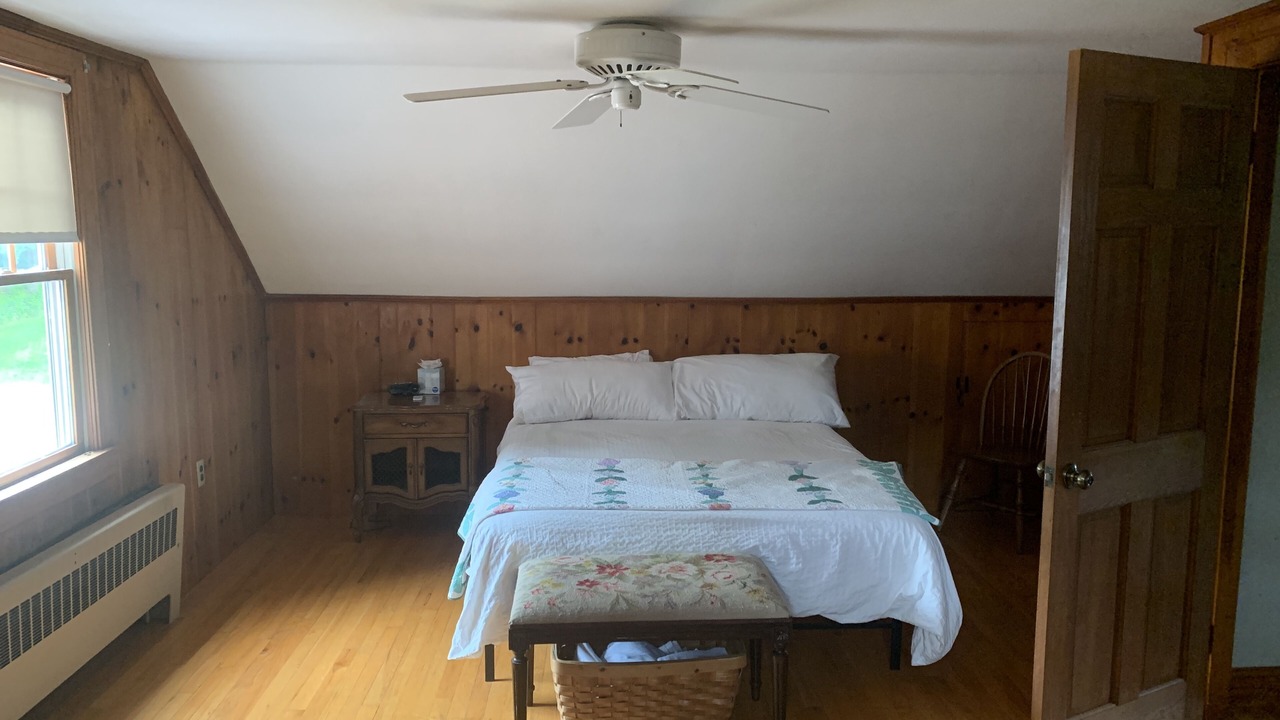 Photo of Bedroom in Walpole