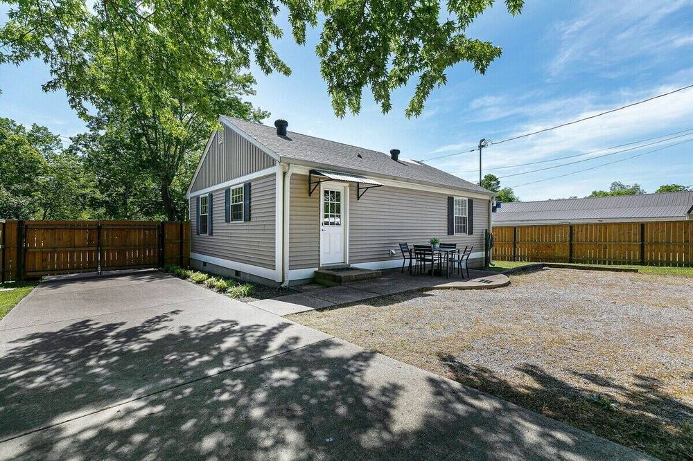 Photo of Outdoor in Franklin