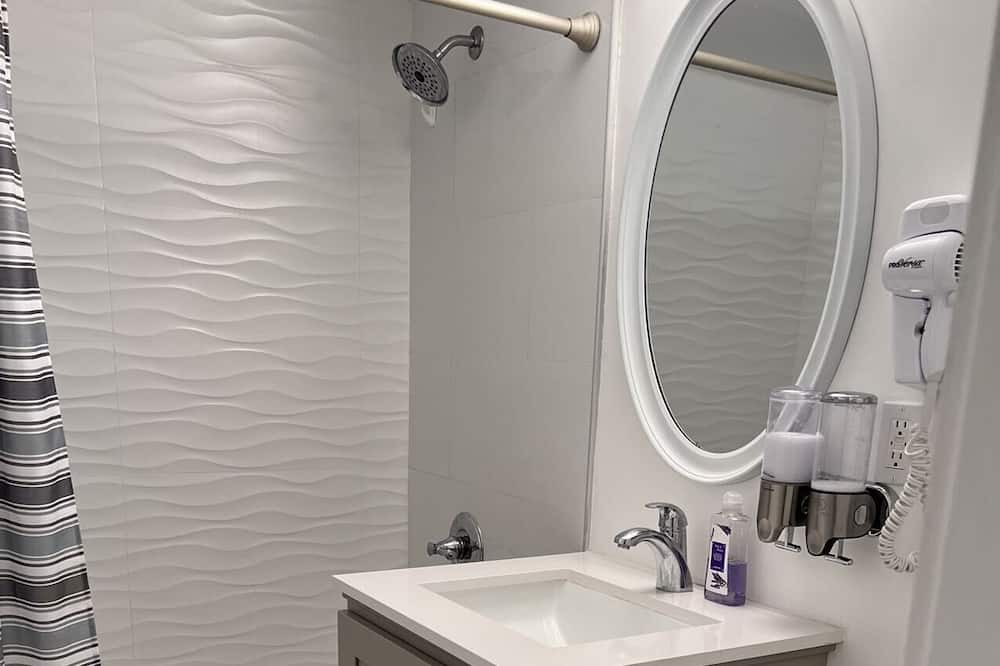 Photo of Bathroom in Old Towne
