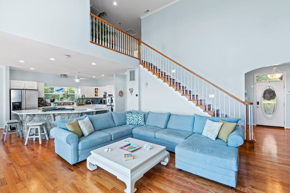 Photo of Livingroom in Cobb Island