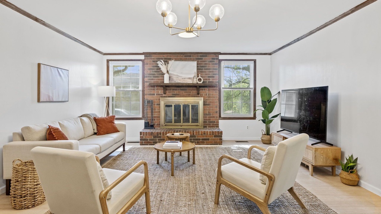 Photo of Livingroom in Nashville-Davidson