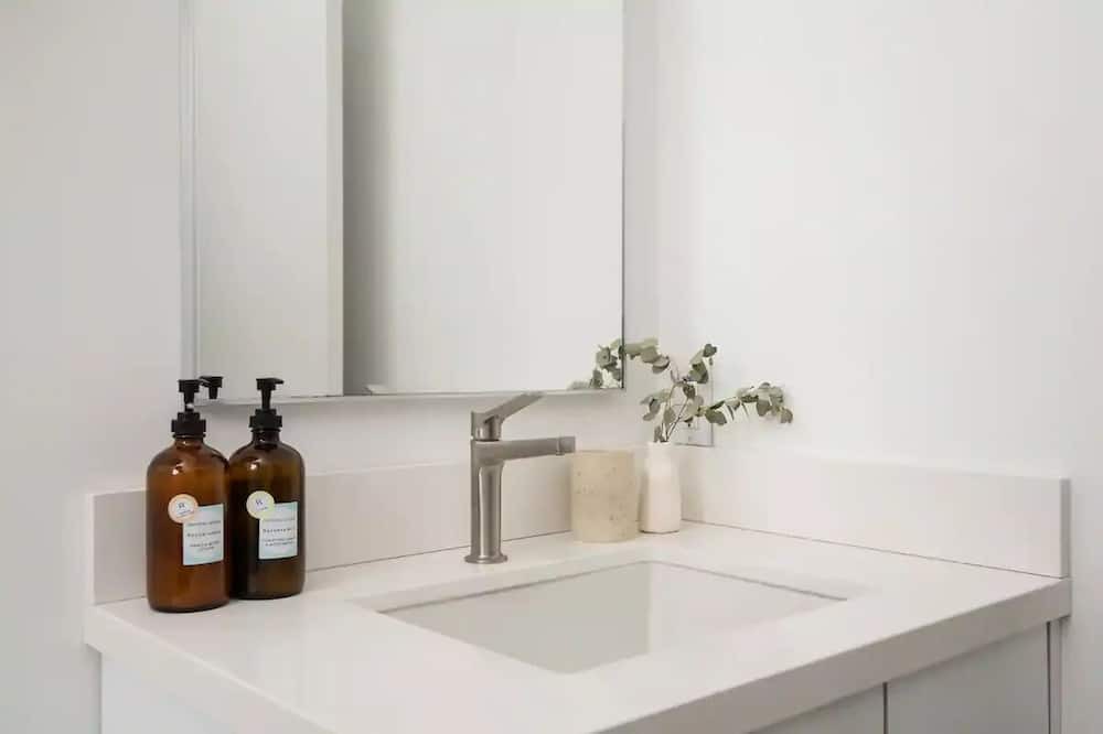 Photo of Bathroom in Joshua Tree