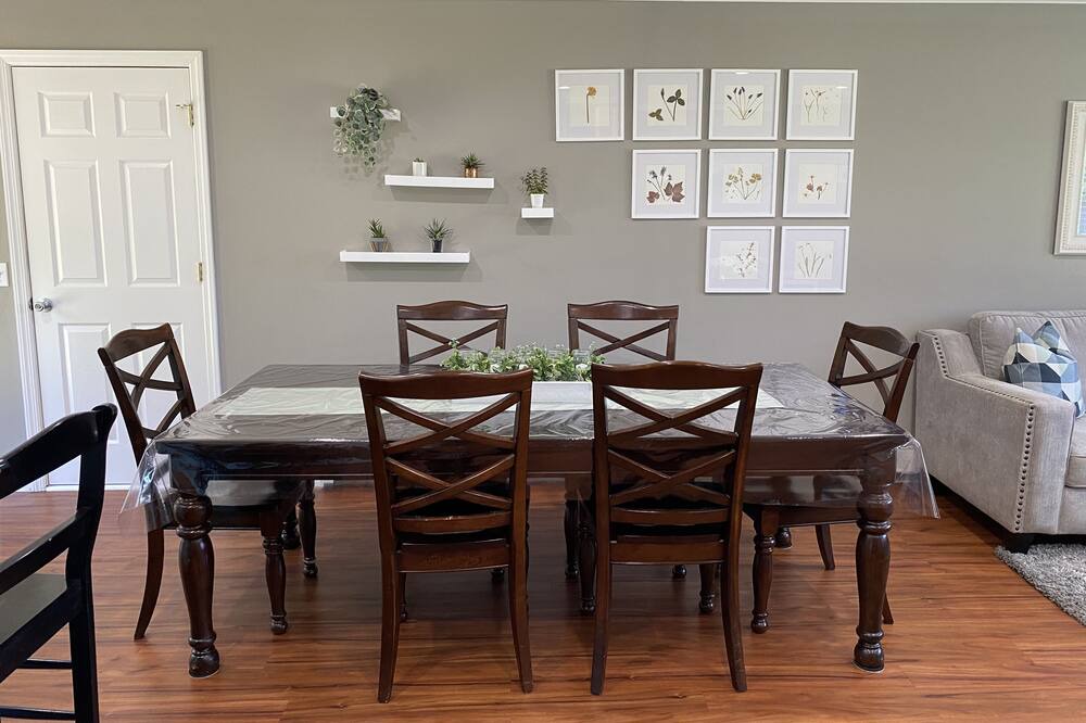 Photo of Livingroom in Berrien Springs