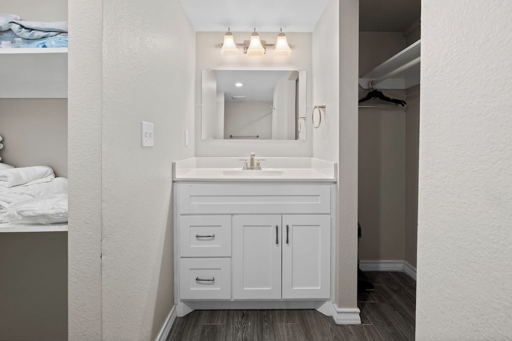 Photo of Bathroom in Fulton