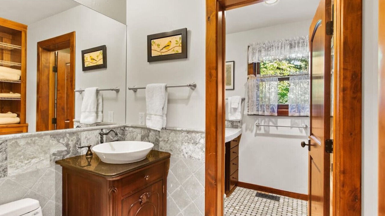 Photo of Bathroom in West End