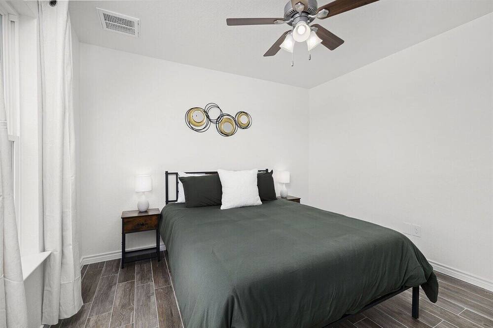 Photo of Bedroom in Spring Branch
