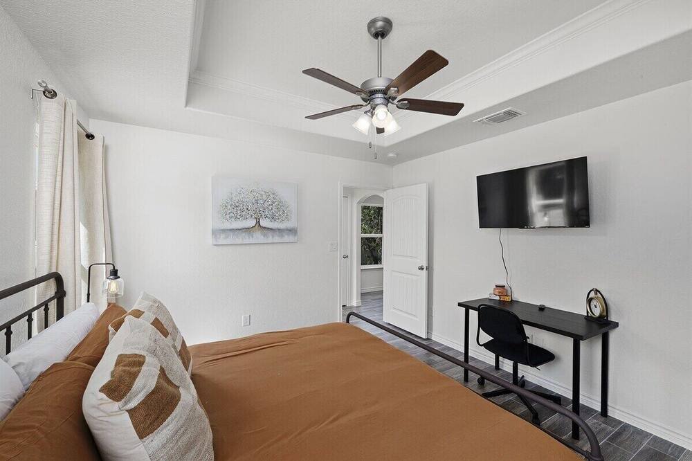 Photo of Bedroom in Spring Branch
