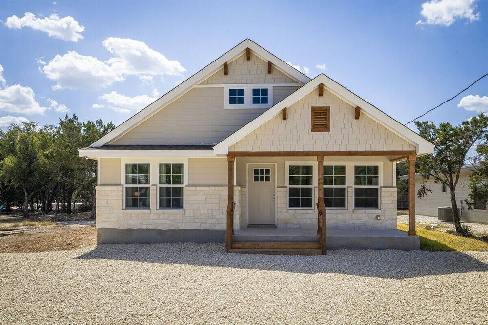 Photo of Outdoor in Spring Branch