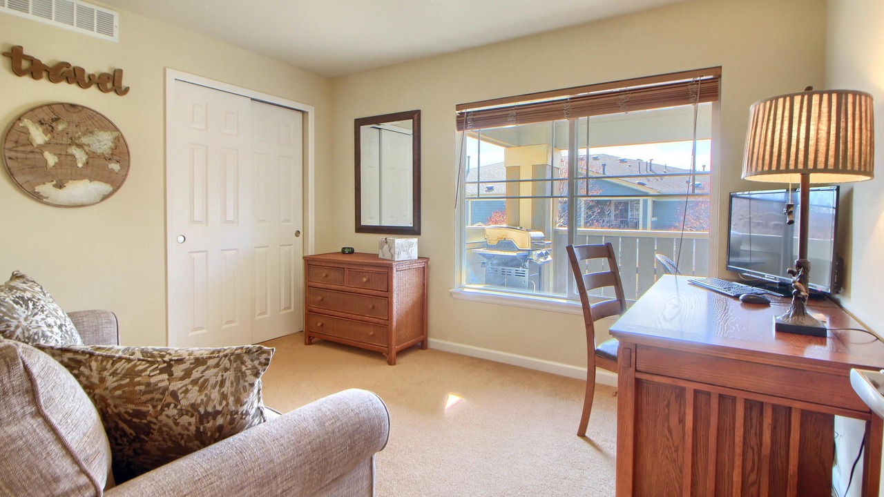 Photo of Livingroom in Broomfield