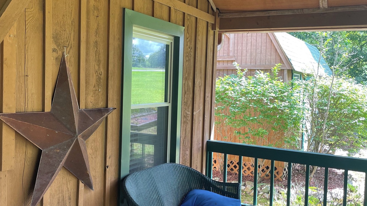 Photo of Patio Balcony in Monteagle