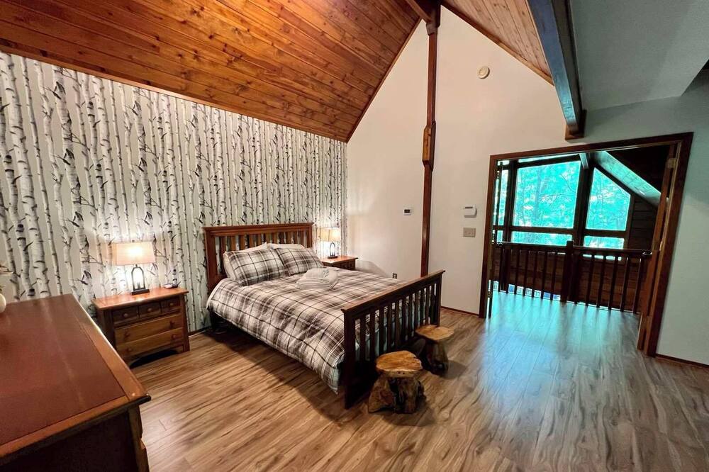 Photo of Bedroom in North Industry