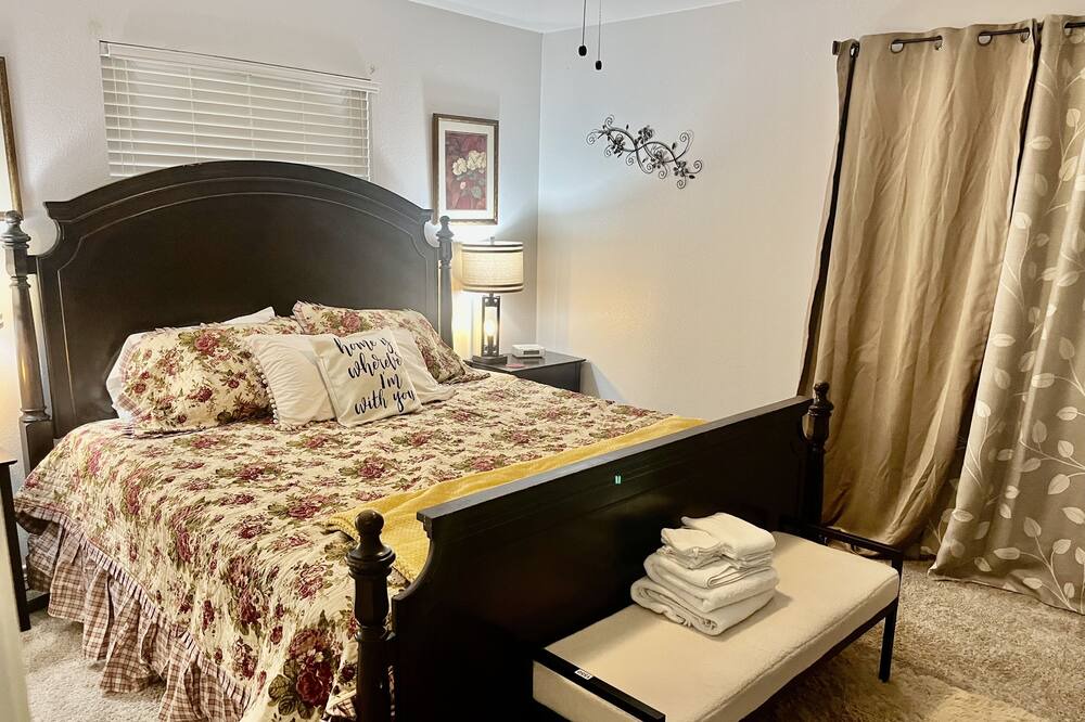 Photo of Bedroom in Schertz