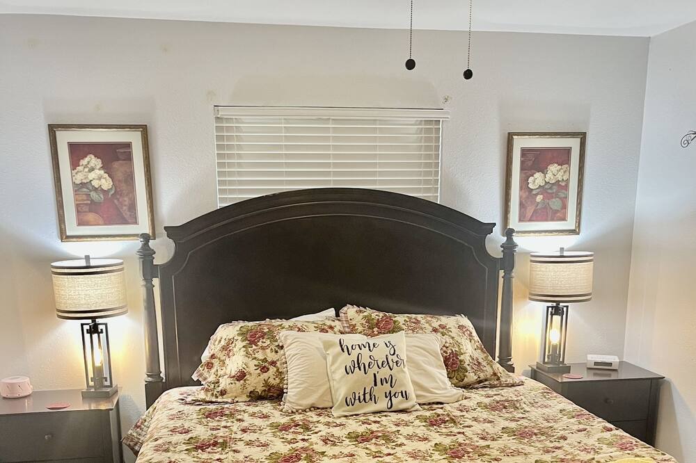 Photo of Bedroom in Schertz
