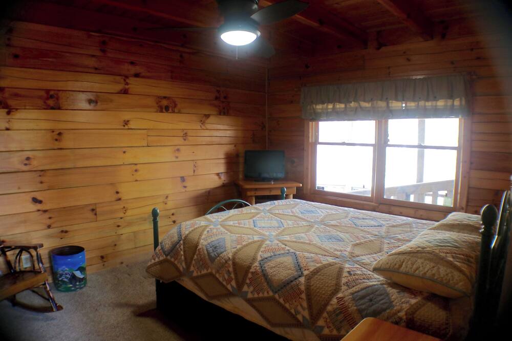Photo of Bedroom in Townsend