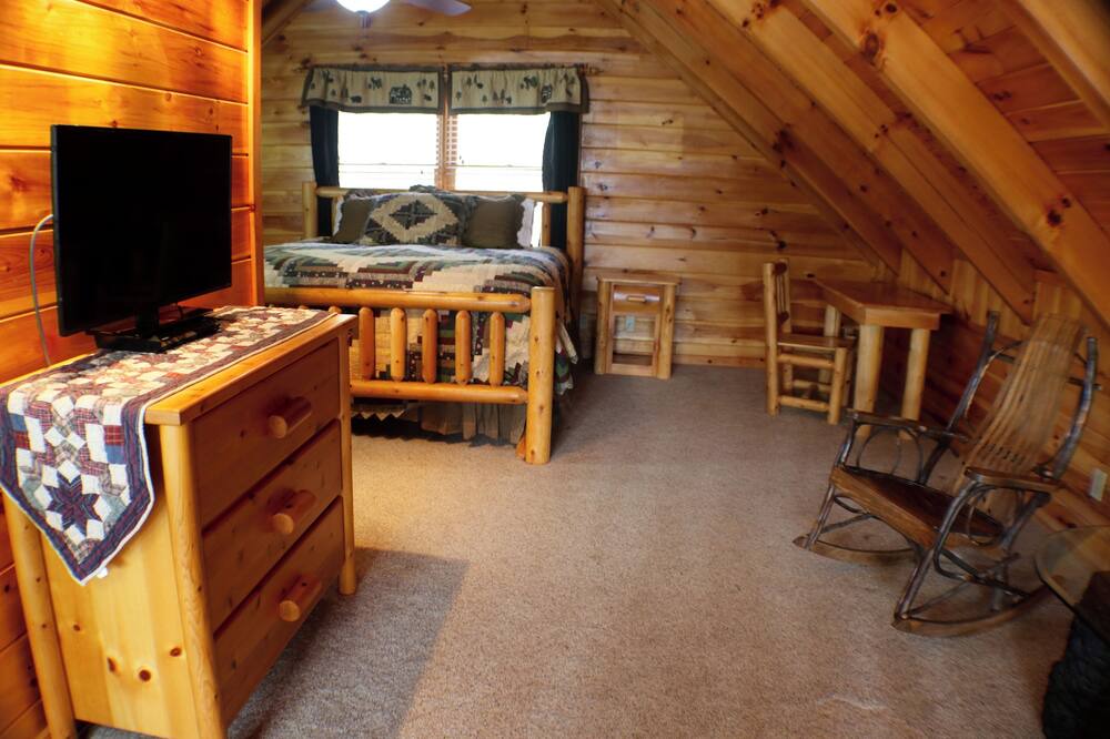 Photo of Bedroom in Townsend