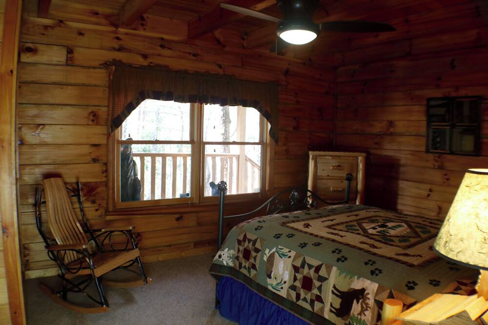 Photo of Bedroom in Townsend