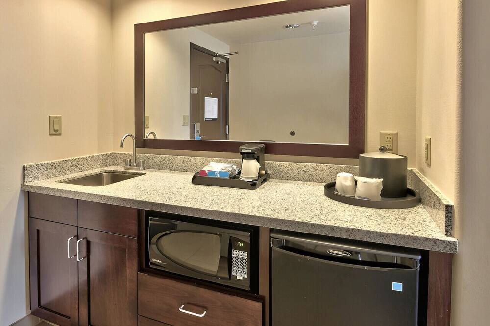 Photo of Bathroom in Albuquerque