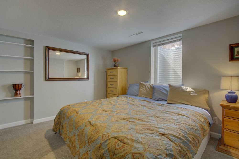 Photo of Bedroom in Arvada Plaza Area