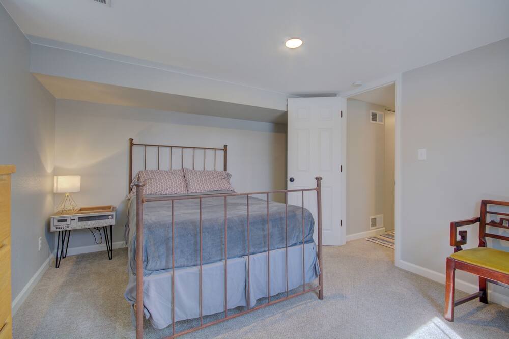 Photo of Bedroom in Arvada Plaza Area