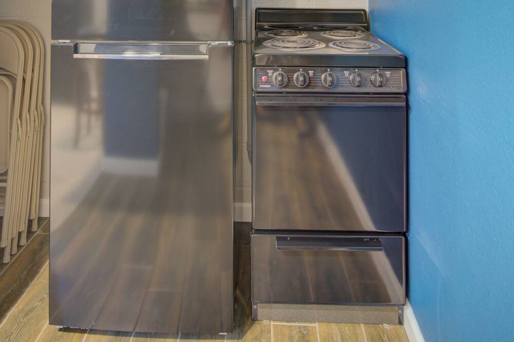 Photo of Kitchen in Arvada Plaza Area