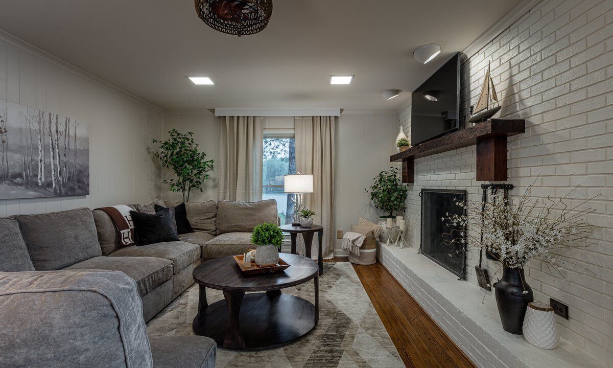 Photo of Livingroom in Lakeland