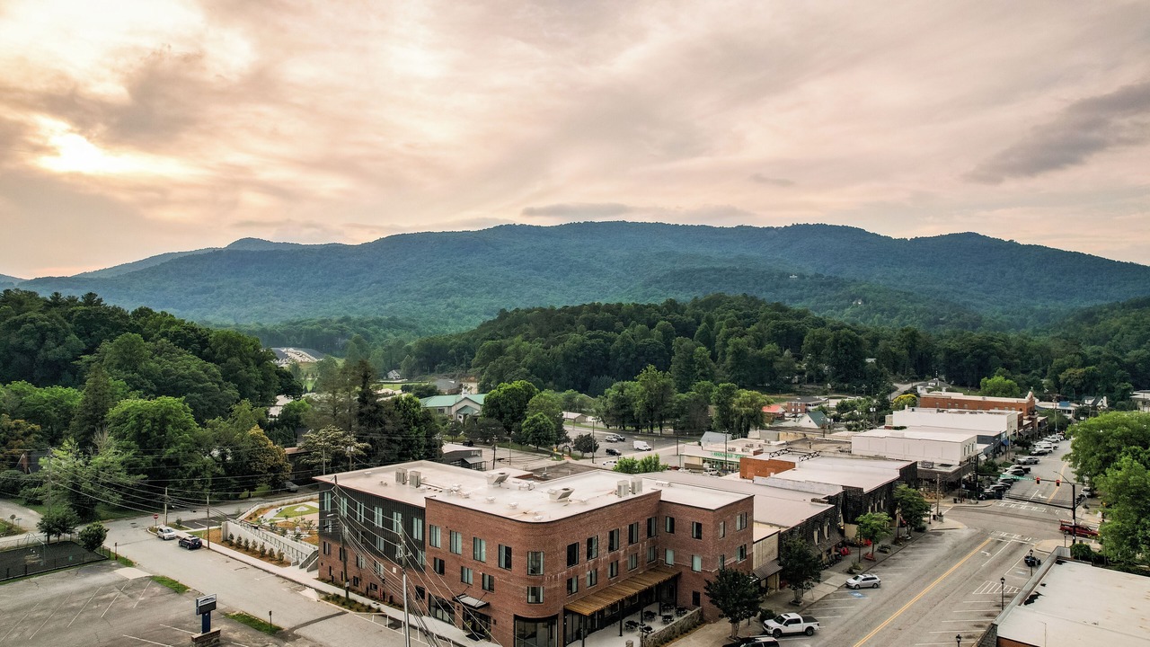Photo of Outdoor in Clayton