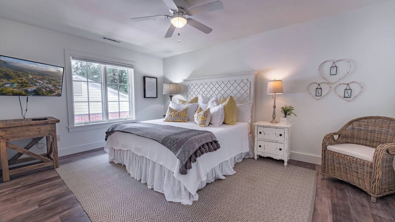 Photo of Bedroom in Clayton