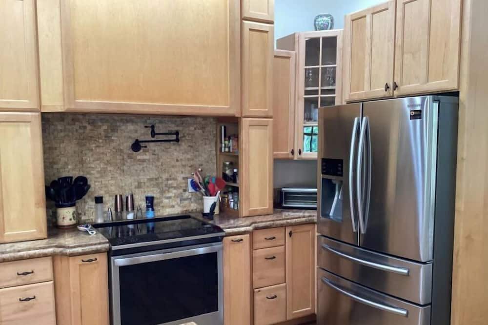 Photo of Kitchen in Lafayette