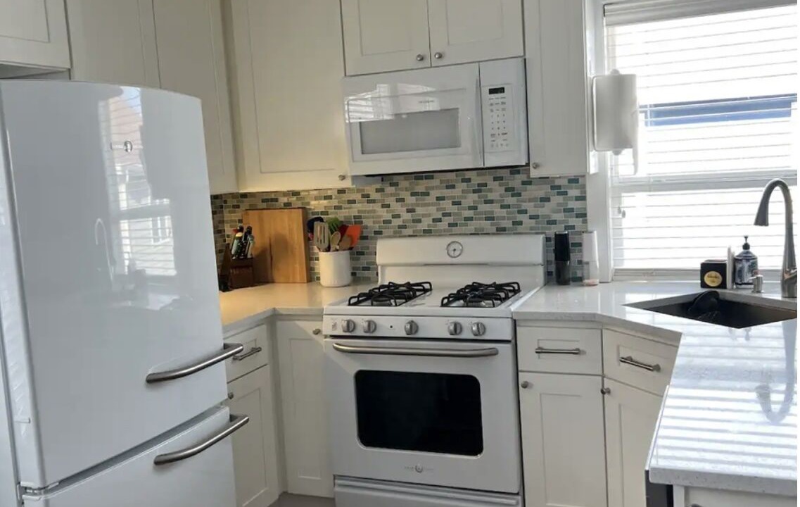 Photo of Kitchen in North Central Westminster