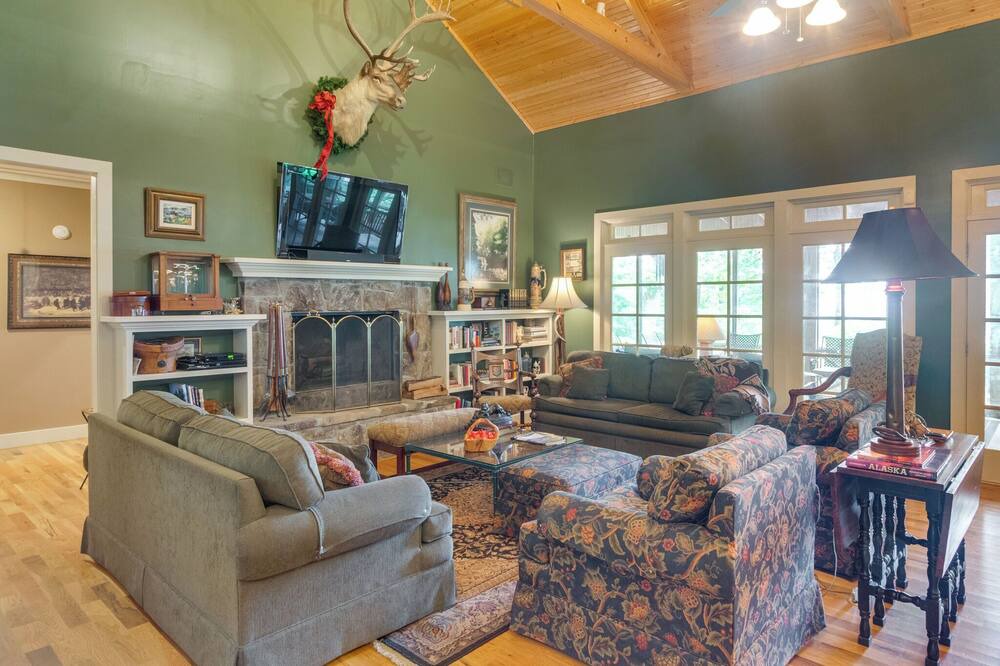 Photo of Livingroom in Monteagle