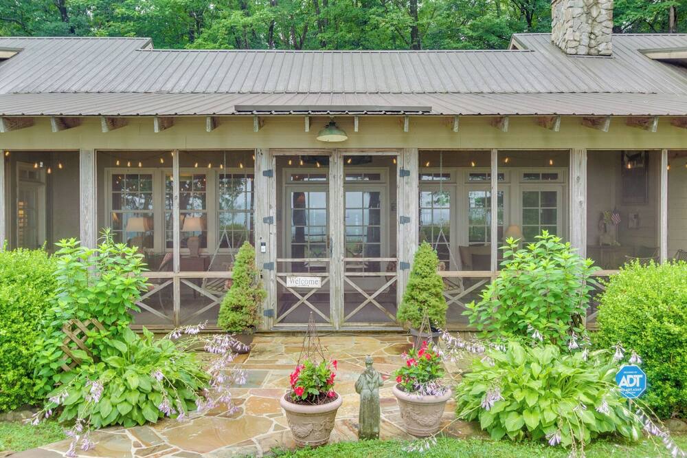Photo of Outdoor in Monteagle