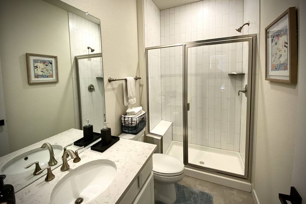 Photo of Bathroom in Northfield