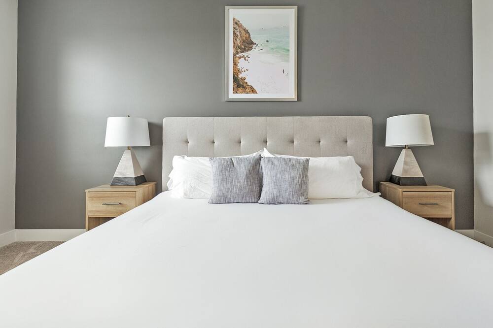Photo of Bedroom in Toledo