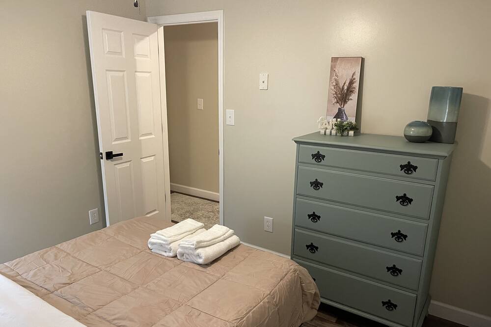 Photo of Bedroom in Winona