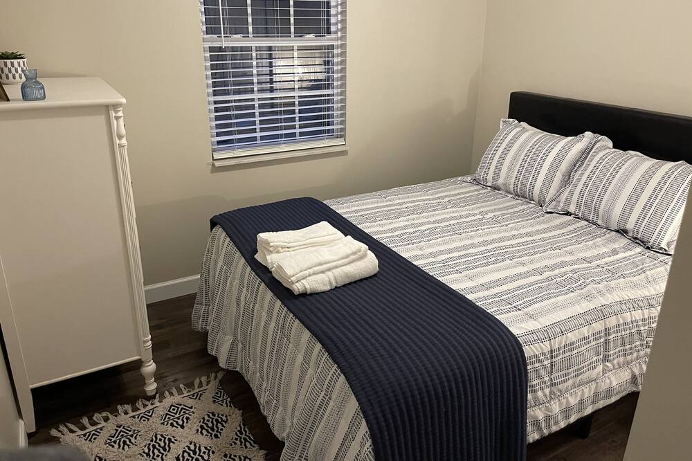 Photo of Bedroom in Winona