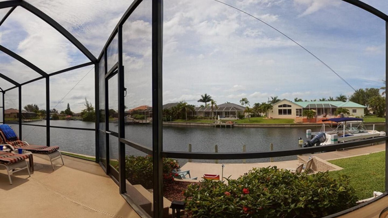 Photo of Outdoor in Pelican