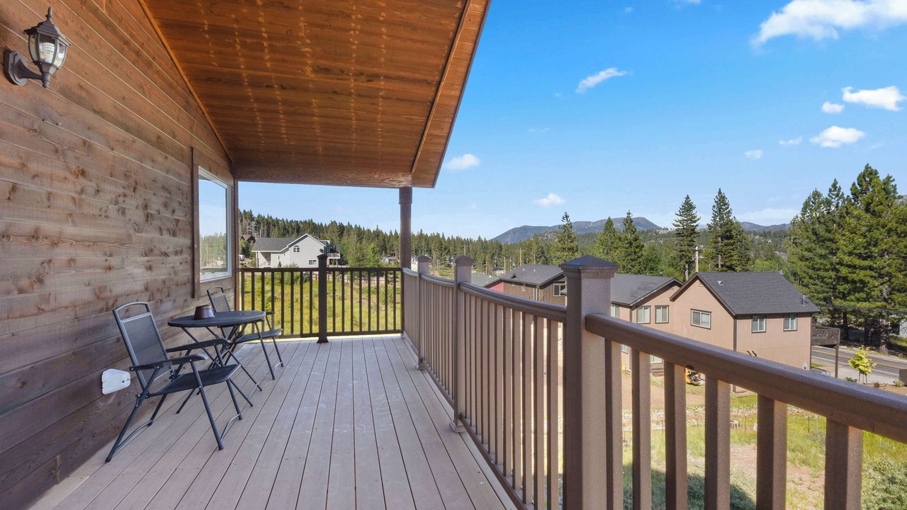 Photo of Patio Balcony in Mountain View Estates