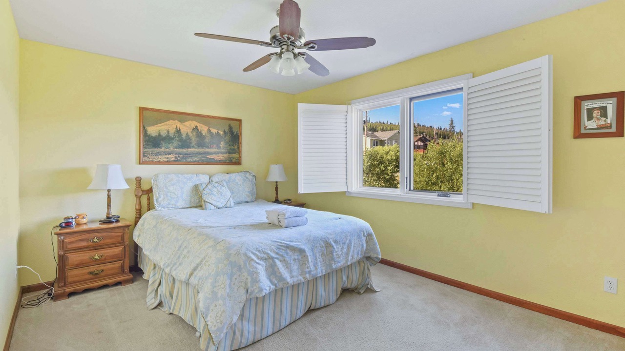 Photo of Patio Balcony in Mountain View Estates