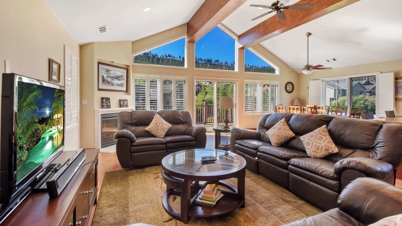 Photo of Patio Balcony in Mountain View Estates