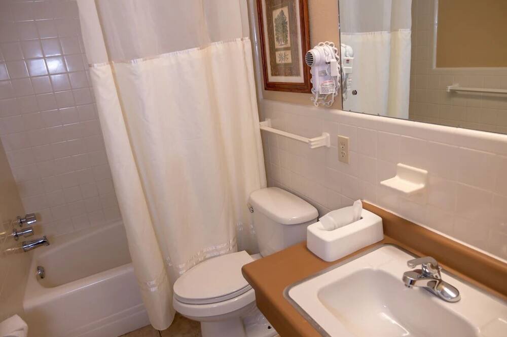 Photo of Bathroom in Gatlinburg