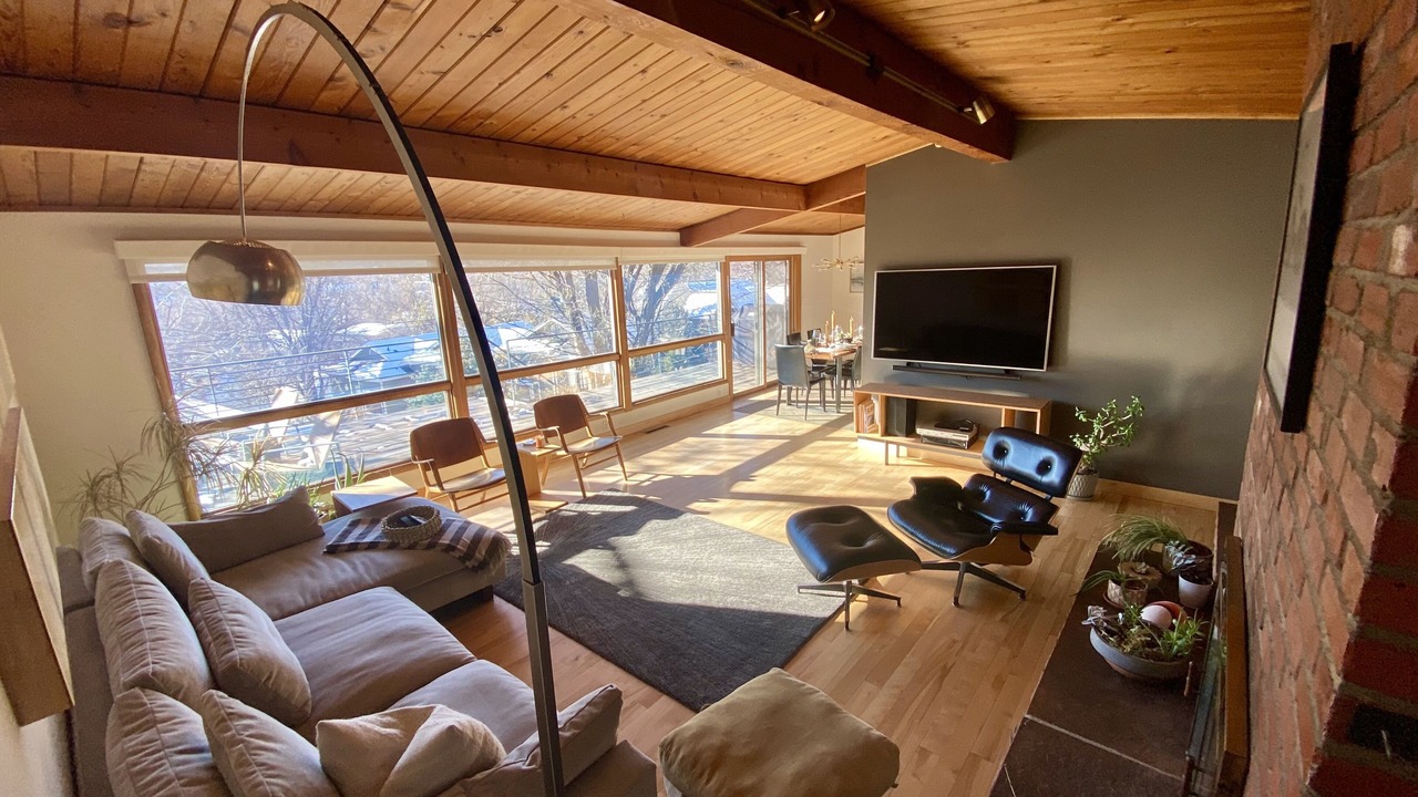 Photo of Livingroom in Panorama Heights