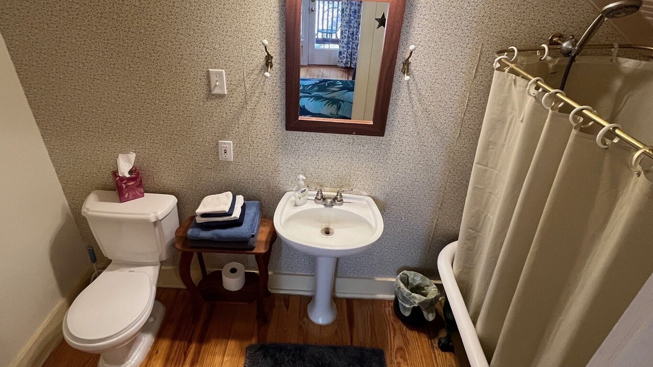 Photo of Bathroom in Cloudcroft
